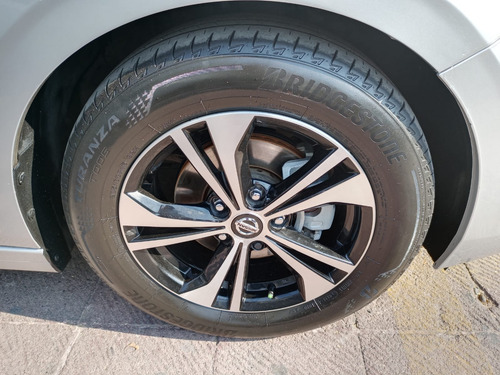 Nissan Sentra 2.0 Advance Cvt