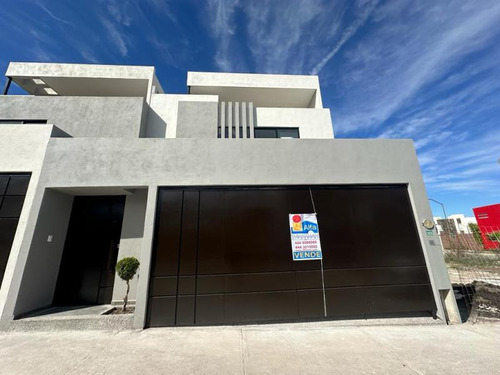 Casa En Condominio En Venta En Villa Magna, San Luis Potosí, San Luis Potosí