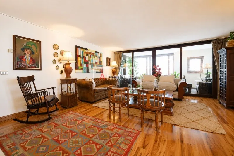 Imagen 2 de 27 de Penthouse 4 Dormitorios Las Condes