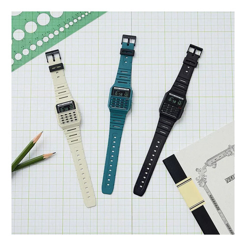 Reloj Casio Calculadora Ca-53wb-8b Blanco Vintage Fondo Negro