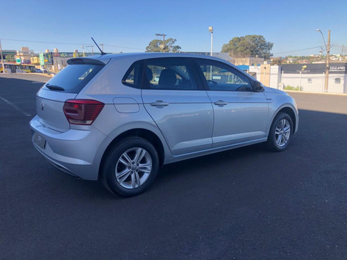 Imagem 7 de 9 de Volkswagen Polo 1.0 Prata 2018