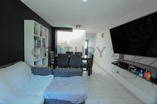 Ph En Venta 3 Ambientes, Castelli 1426, Lomas De Zamora