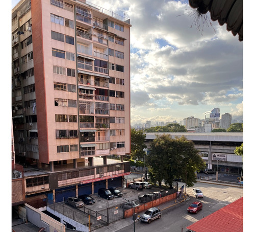 Apartamento En Alquiler, Los Ruices Pfjg013