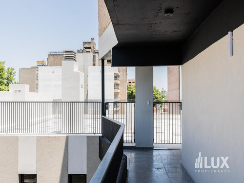 Imagen 27 de 34 de Urquiza 3224