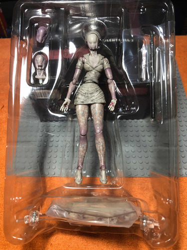 Silent Hill 2 Bubble Head Nurse Sp-061 Figma (Usado)