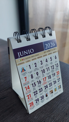Calendario Religioso De Escritorio 2026 San Cayetano