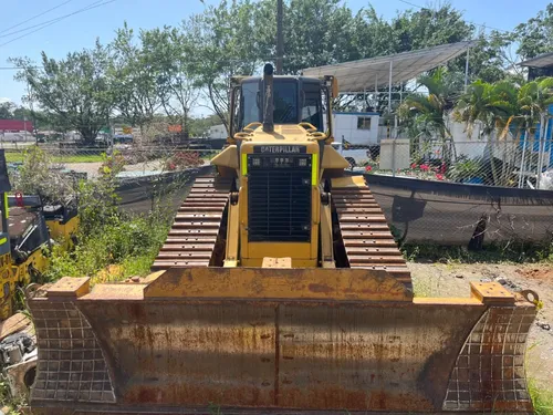 Bulldozer Cat D6nlgp 2015