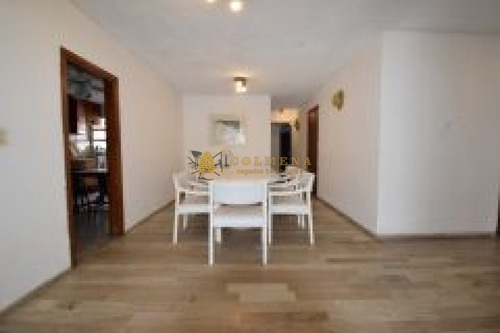Apto En Peninsula, Muy Amplio En La Mejor Ubicación De Punta Del Este , 3 Dormitorios, 3 Baños, Dep. De Servicio Con Baño, Y Garaje.-ref:2234