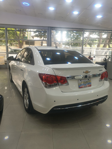 Chevolet Cruze Motor 1.8 Blanco Puertas