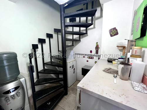 Imagen 2 de 5 de Local En Alquiler Mls #22-23569- Laura Colarusso