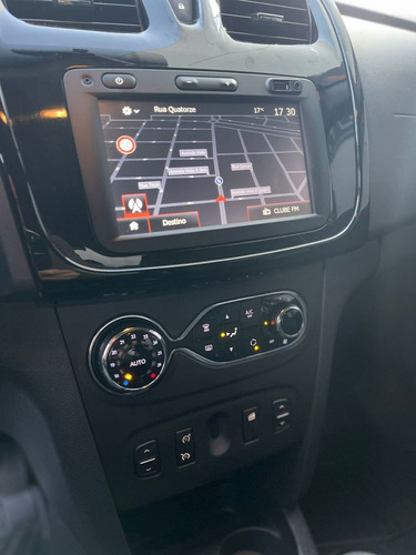 Imagem 11 de 14 de Renault Sandero 1.6 16v 4p Flex Sce Stepway Dinamique