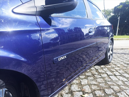 Imagem 7 de 15 de Onix 1.4 Mpfi Ltz 8v Flex 4p Automático