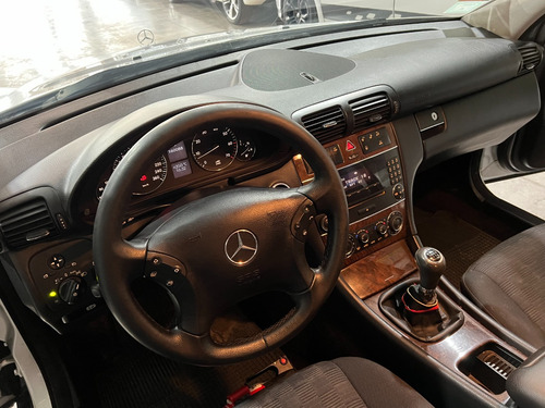 Mercedes-Benz Clase C 2.0 C200 Kompressor Classic