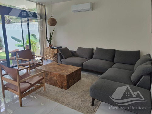 Casa En Venta En Lagos Del Sol Cancun