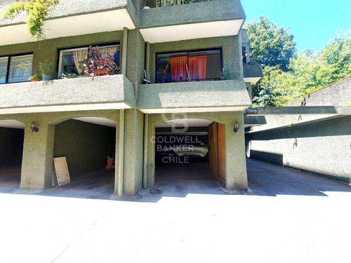Un Dormitorio, Cocina Independiente Y Estacionamiento
