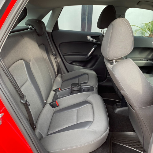 Imagen 11 de 13 de Audi A1 1.4 Sportback