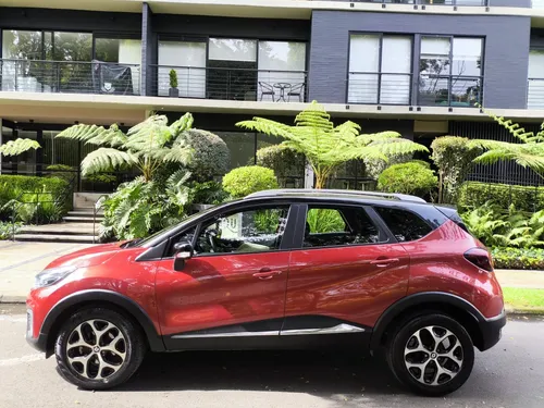 Renault Captur 2.0 Intens Automática