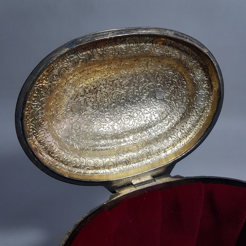Imagen 3 de 10 de Antiguo Cofre Alhajero Francés Metal Blanco Plat Mag 60057