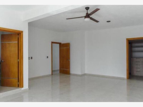 Imagen 4 de 12 de Casa Sola En Venta Fracc Burgos
