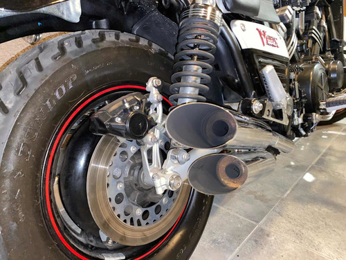 Yamaha Vmax 1200