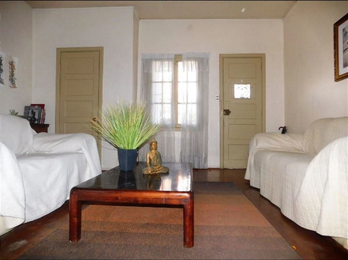 Imagen 4 de 12 de Casa En Venta De 5 Dorm. En Providencia