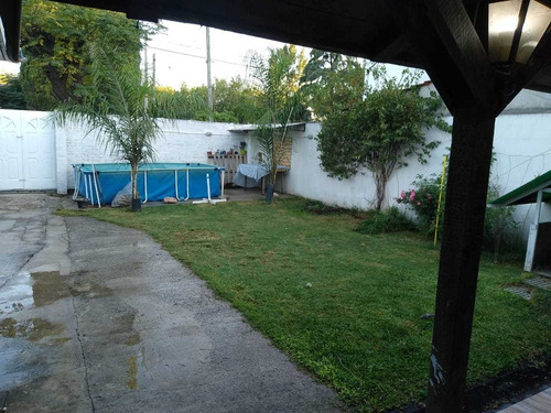 Imagen 1 de 14 de Casa - Lote Propio -4 Amb. Quincho.parrilla -.mucho Espacio