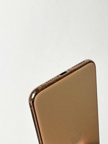 Imagen 8 de 8 de iPhone 11 Pro Max 256 Gold Impecable Charlable