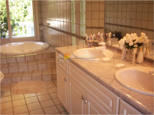 Imagen 18 de 30 de Casa En Cantegril, 5 Dormitorios *- Ref: 10631
