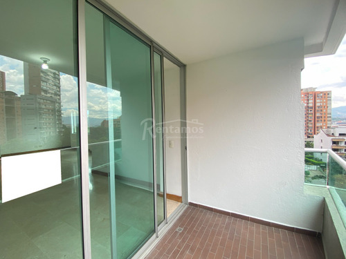 Apartamento En Arriendo En Santa Maria De Los Angeles. Cod A776166