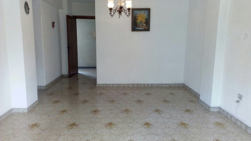 Imagen 2 de 13 de Apartamento En Venta En La Urbanización Vista Alegre, Dtto C