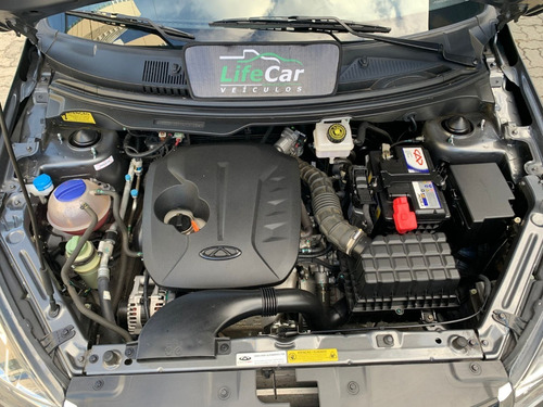 Imagem 13 de 14 de Chery Tiggo 2 2 Look 1.5 16v Flex Mec. 5p 2021 Prata 202...