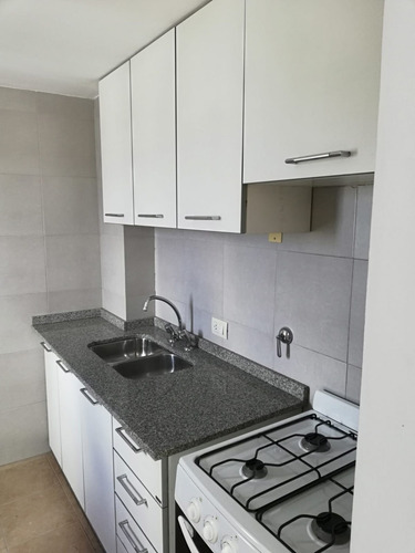 Imagen 20 de 20 de Departamento De 1 Dormitorio En El Centro