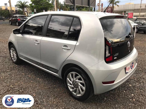 Volkswagen Up Connect Tsi