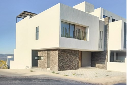 Casa En Venta Dentro Del Fraccionamiento Turquesa, Zibatá.