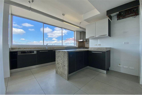 Exclusivo Depto. Triplex Vista Panorámica, Málaga
