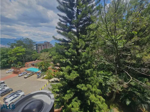 Amplios Espacios Y Excelente Ubicacion(mls#255253)