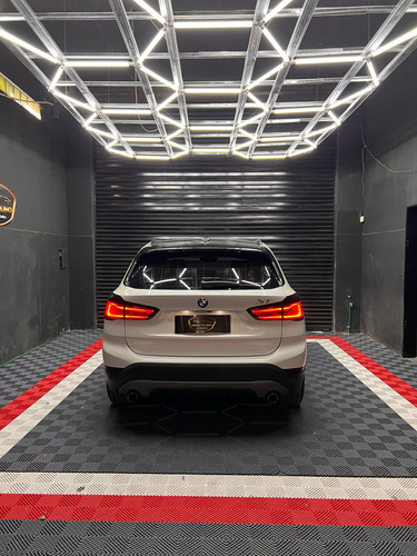 BMW X1 2.0 Sdrive 20i Sportline 192cv