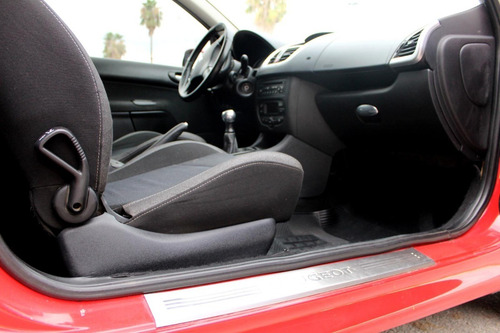 Peugeot 207 Compact 1.6 Image