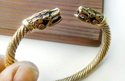 Esclava O Brazalete Vikingo En Bronce Lobo Fenrir