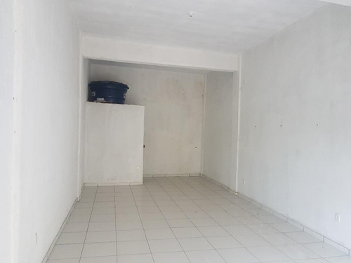 Imagem 1 de 11 de Loja Para Alugar, 38 M² Por R$ 800,00/mês - Paciência - Rio De Janeiro/rj - Lo0057