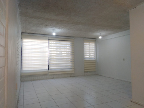 En Venta Departamento (metro Rondizzoni )