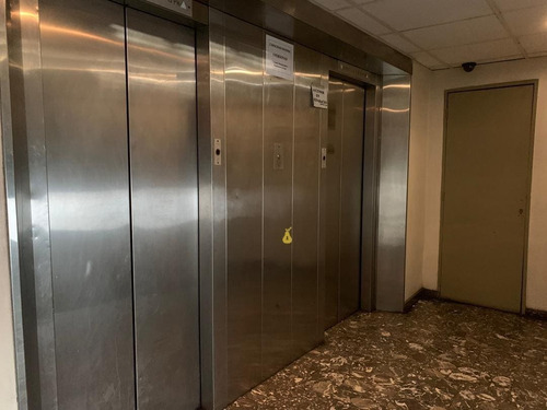 Imagen 2 de 14 de Oficina En Venta 98m2 Av Libertador