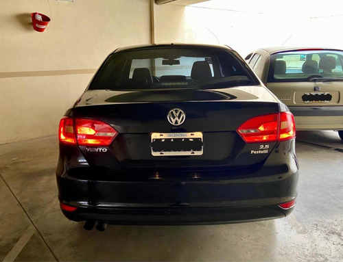 Imagen 7 de 9 de Volkswagen Vento 2.5 Luxury Tiptronic 170cv 2011