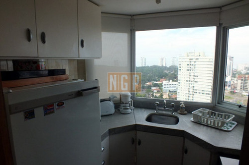 Apartamento En Lindisima Zona A Pasos De Punta Shopping - Ref: 4931