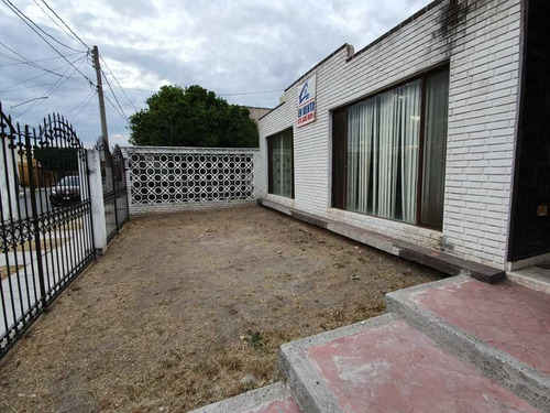 Imagen 3 de 15 de Casa En Venta En Ampliacion Margaritas