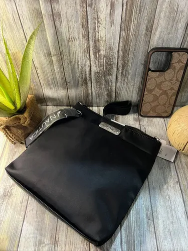 Nautica Diver - Bolso Cruzado Pequeño De Nailon Para Mujer Color Negro
