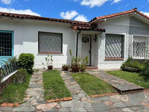 Venta- Ph Con Jardín, 2 Dormitorios Ciudad Jardín