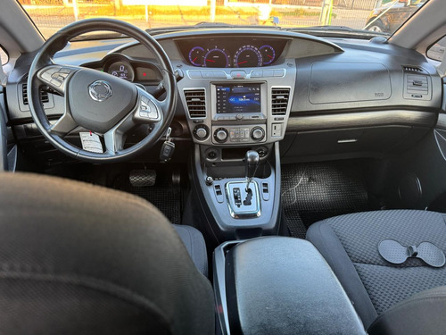 SsangYong Stavic 4x2 At