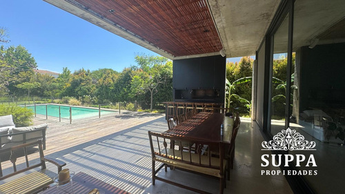 Casa En Venta El Golf Nordelta