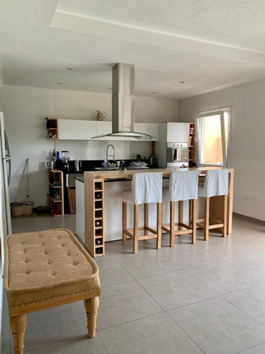 Imagen 6 de 16 de ** Venta Casa Buenos Aires Village